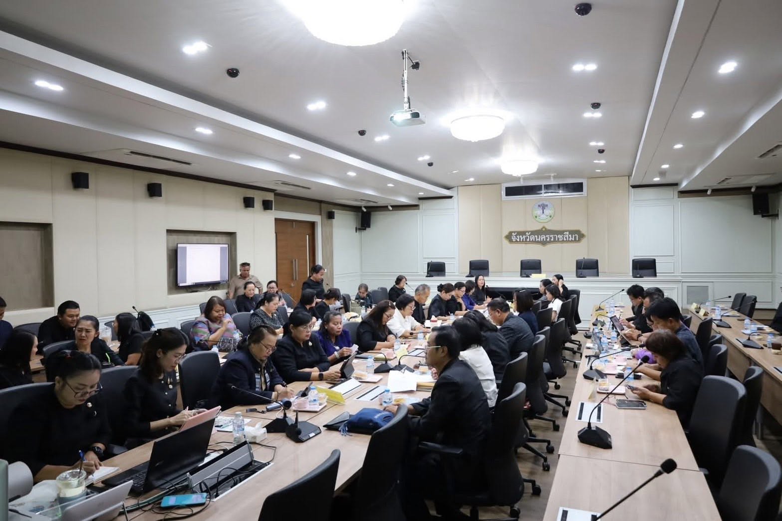 สพอ.โนนสูง ร่วมประชุมผู้บริหารงานพัฒนาชุมชน และนักวิชาการพัฒนาชุมชนจังหวัดนครราชสีมา ครั้งที่ 6/2569